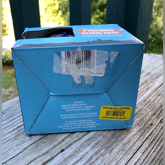 2/$10 NEW Gift Republic FISHING GUIDE MUG In Box Fish Facts Coffee Cup Tea Mug - Picture 6 of 6